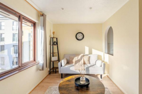 Stylish Apt in Canary Wharf - Perfect For Business